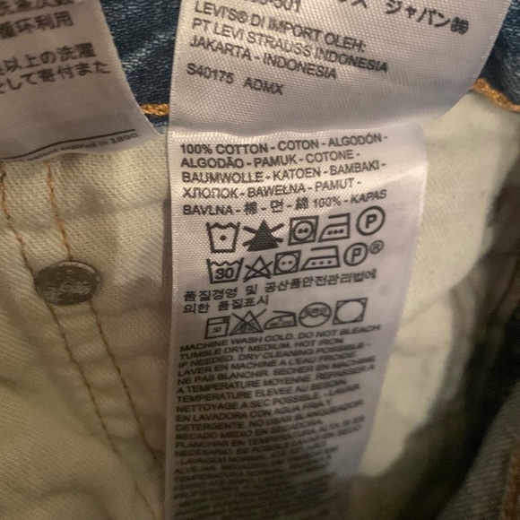 Levi’s 511 Distressed Pants - Picture 5 of 5